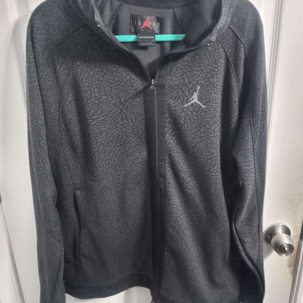 Jordan Men's Textured Black Performance Jacket